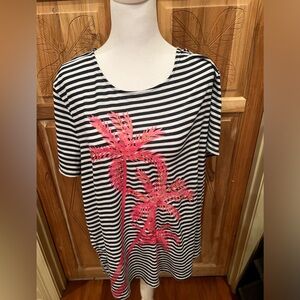 Ladies zenergy striped tee with a palm tree print size 18